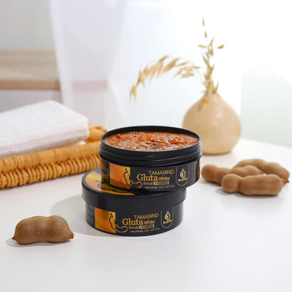 [SG INSTOCK] THE QUEEN TAMARIND GLUTA WHITE BODY SCRUB PREMIUM 350G